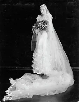 Flounced: An extraordinary wedding dress