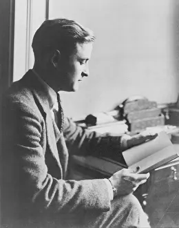 Unites: F. Scott Fitzgerald, American Author