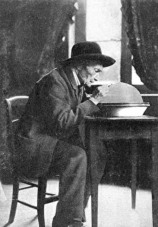 Entomologist: FABRE PHOTO