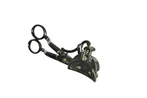 Scissor: Fabric Cutter