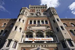Landova: Facade of the Arsenal, Vienna
