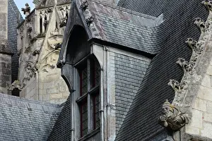 Bourges: Facade detail, Palais Jacques Coeur, Bourges, France