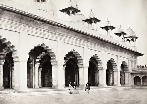 Moti: facade of the Moti Masjid, Agra, India