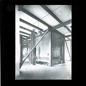 Hopper: Factory Hopper