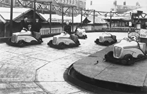 Barry Norman Collection: FAIR/CAR RIDE, KINGS LYN