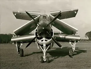 Gannet: Fairey Gannet AS1 with wings folded