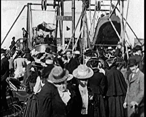 Milling: Fairground Ride Of Swinging Boats Operating