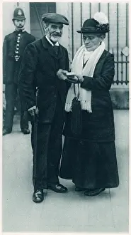 Presenting: Fallen solder's mother receiving Victoria Cross