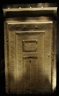 Civilizacion: False-door of the Official Gemni-em-hat. Tomb. Sakkara. 11th