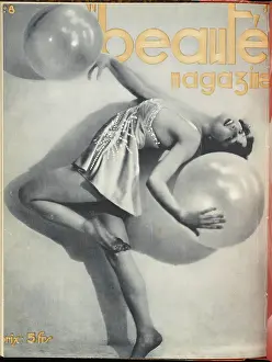 Beaute: Famale Dancing - Beaute