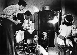 Bourgeoisie: Family, 1910