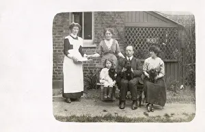 Trellis: Family with three dogs and a servant