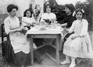 Alfresco: A FAMILY MEAL