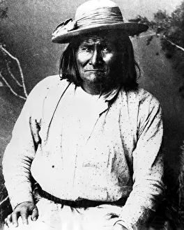 Geronimo: Famous Apache leader, Geronimo, as photographed ?