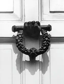 Sudbury: FAMOUS DOOR KNOCKER