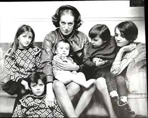 Isobel: Famous People's Families