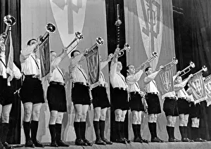Fanfare: Fanfares in Karlsbad, 1937