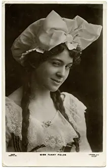 Winking: Fanny Fields