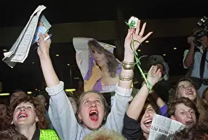 Mariana: Fans welcome Veronica Castro in Moscow, 1992