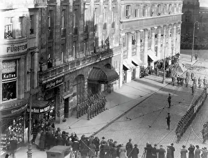Lowering: Farewell ceremony of the British in Cologne, 1925