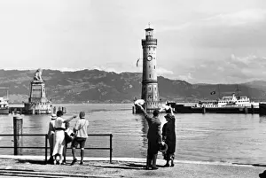 Lindau: Farewell at the harbour of Lindau, 1937