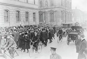 Ordered: Farewell parade of the last cadets of the Prussian