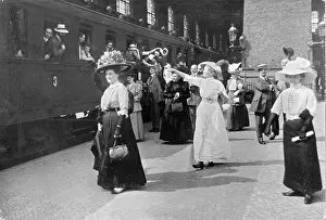 Farewells: Farewell at a train station in Germany