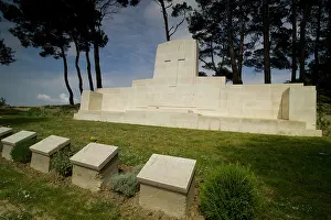 Battlefields: Farm CWGC