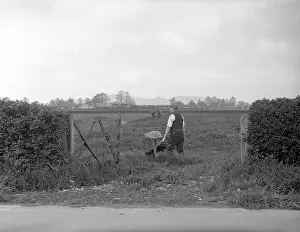 Barnaby: FARMER WITH WHEELBARROW