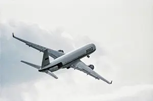 Tupolev: Farnborough-92 Airshow
