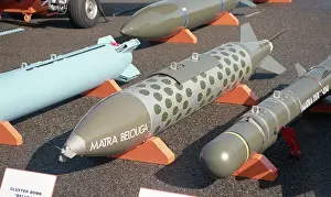 Alpha: Farnborough 92 - Alpha-Jet weapons
