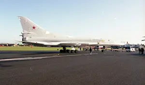 Unmarked: Farnborough 92 - Tu-22M-3 (unmarked)
