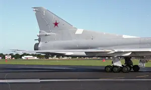 Unmarked: Farnborough 92 - Tu-22M-3 (unmarked)