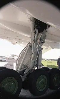 Undercarriage: Farnborough 92 - Tu-22M-3 (unmarked)