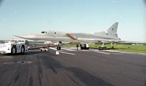 Unmarked: Farnborough 92 - Tu-22M-3 (unmarked)