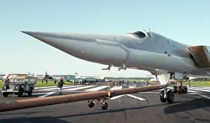 Unmarked: Farnborough 92 - Tu-22M-3 (unmarked)