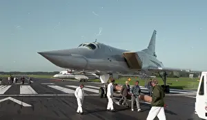 Unmarked: Farnborough 92 - Tu-22M-3 (unmarked)