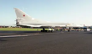 Unmarked: Farnborough 92 - Tu-22M-3 (unmarked)