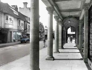 Farnham: Farnham, the Colonnade 1936