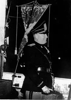 Palazzio: Fascist Dicator Benito Mussolini 1883 - 1945