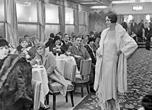 Ermine: Fashion show in Berlin, 1929