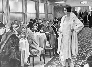 Apparel: Fashion show in Berlin, 1929