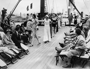 Homeric: Fashion show on board the Homeric