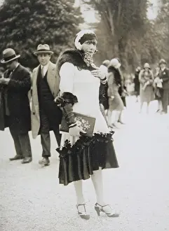 Longchamp: Fashion show in Longchamp