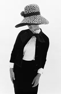 Erica: Fashion Model Erica de Leewe