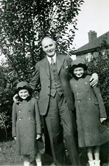 Lucinda Moore: Father and daughters