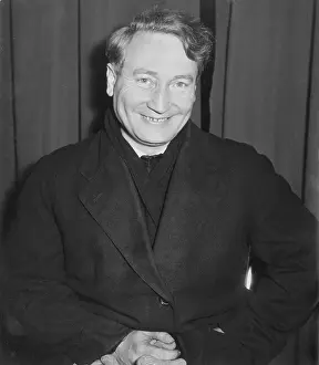 Finzi: Father Mario Borrelli - Naples