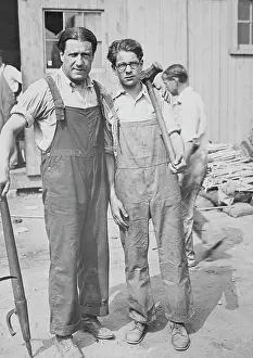 Bonding: Father and son working in the shipbuilding