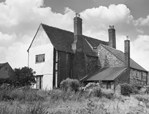 Mathilda: FAVERSHAM ABBEY REMAINS
