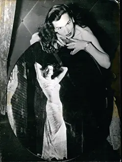 Farouk: Favourite dancer of King Farouk in Munich night club